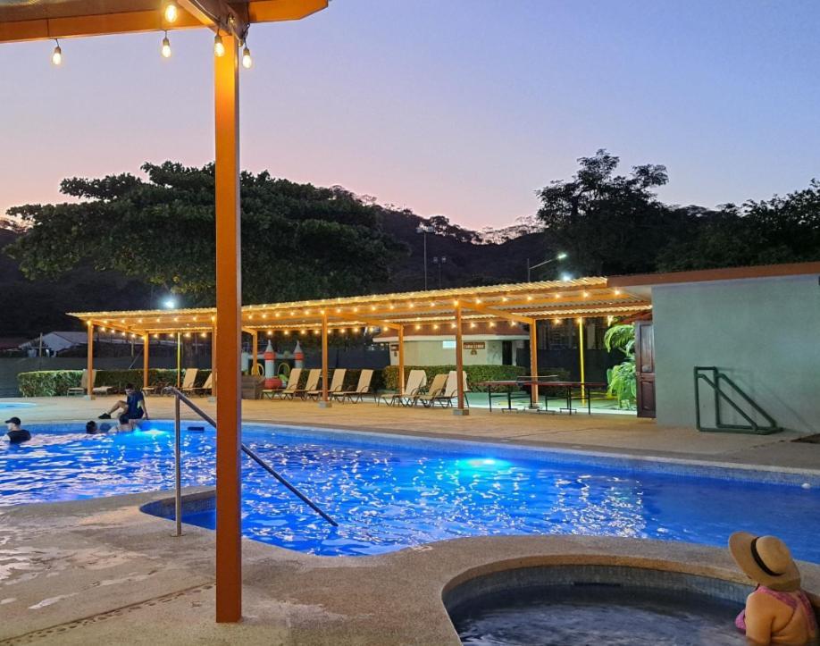 Nacazcol - Playas Del Coco Hotel Exterior photo